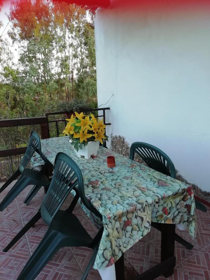 Stanais Villa Tortolì Buitenkant foto