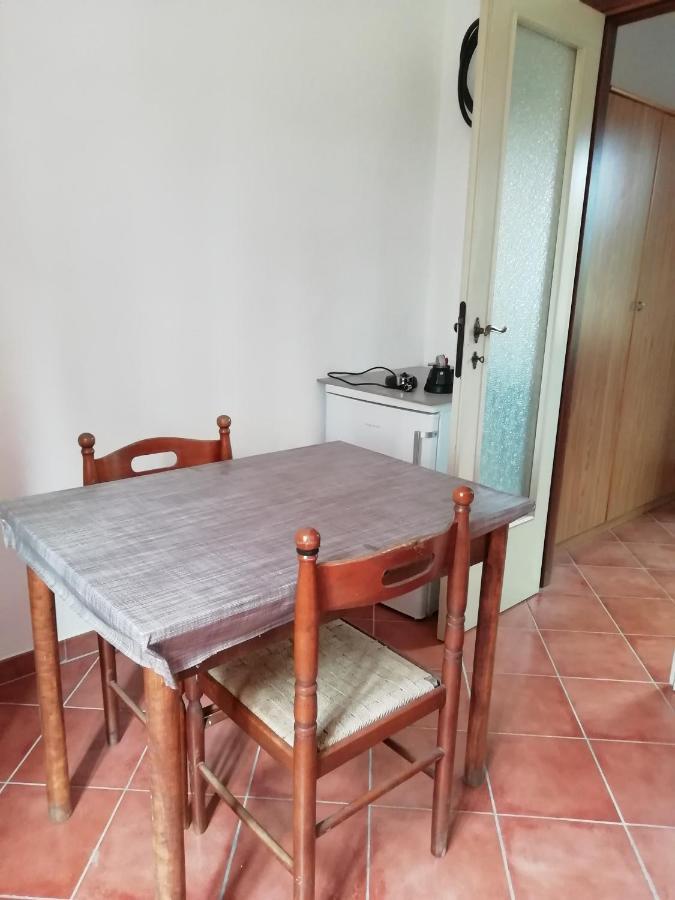 Stanais Villa Tortolì Buitenkant foto