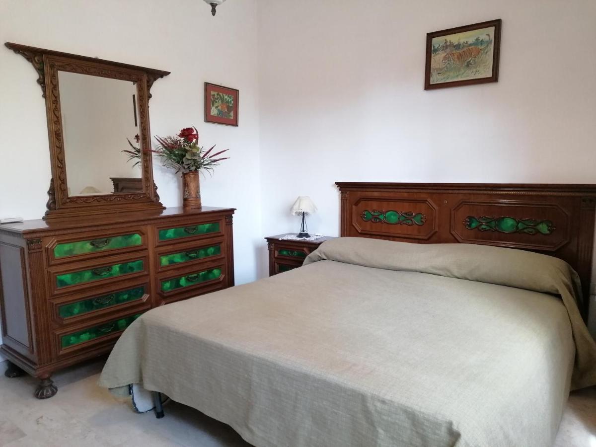 Stanais Villa Tortolì Buitenkant foto