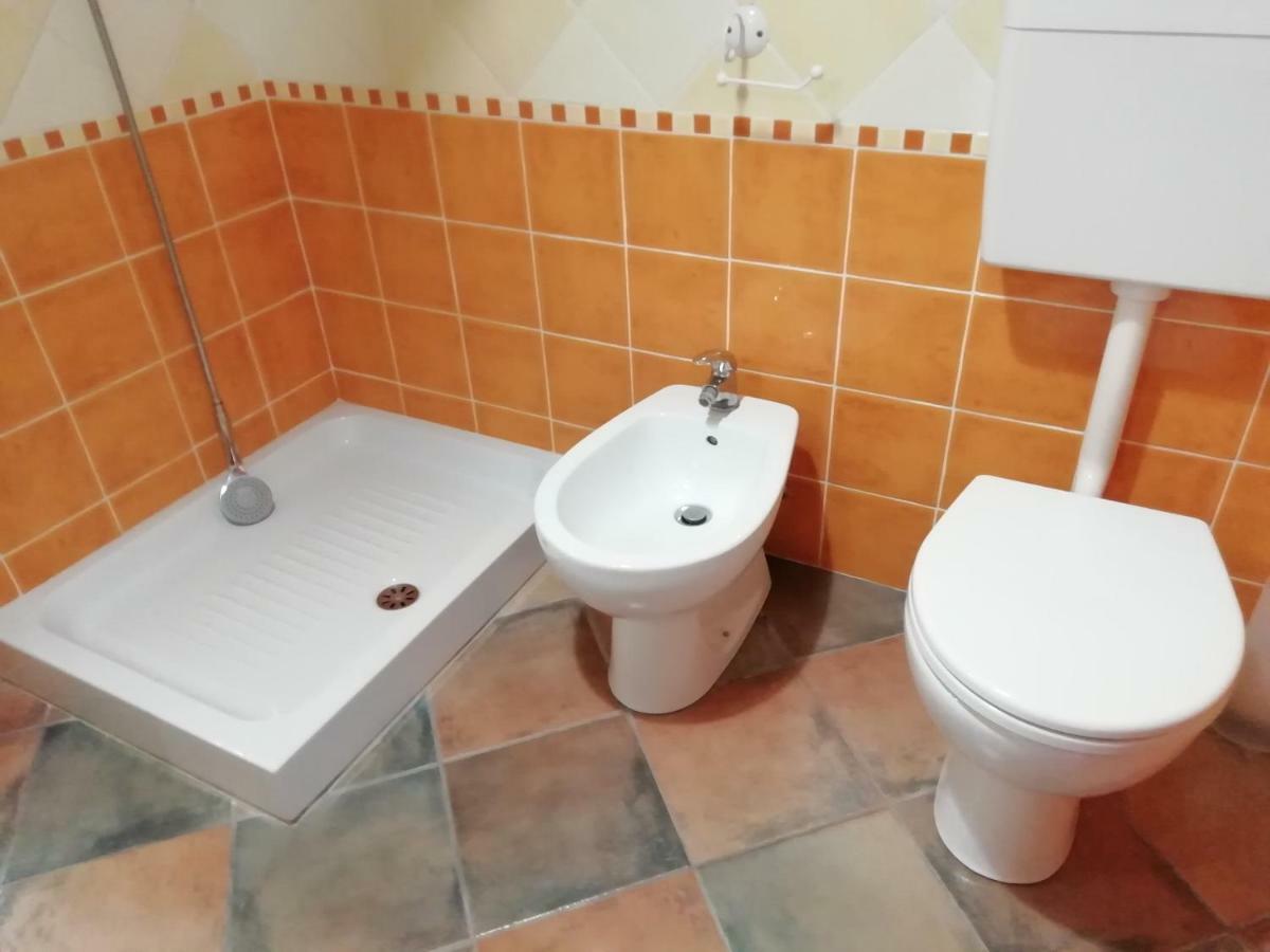 Stanais Villa Tortolì Buitenkant foto