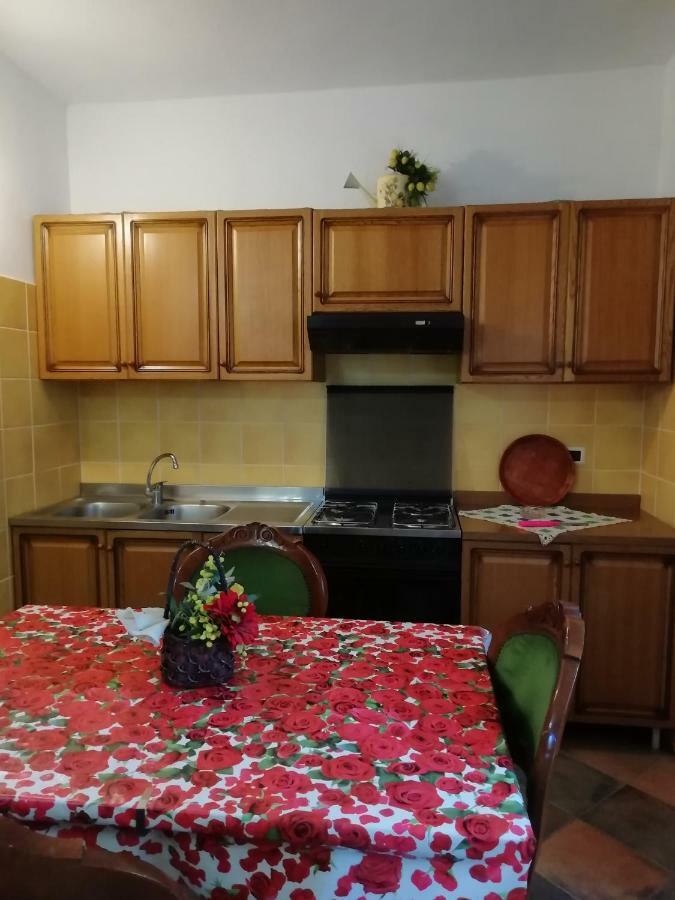 Stanais Villa Tortolì Buitenkant foto
